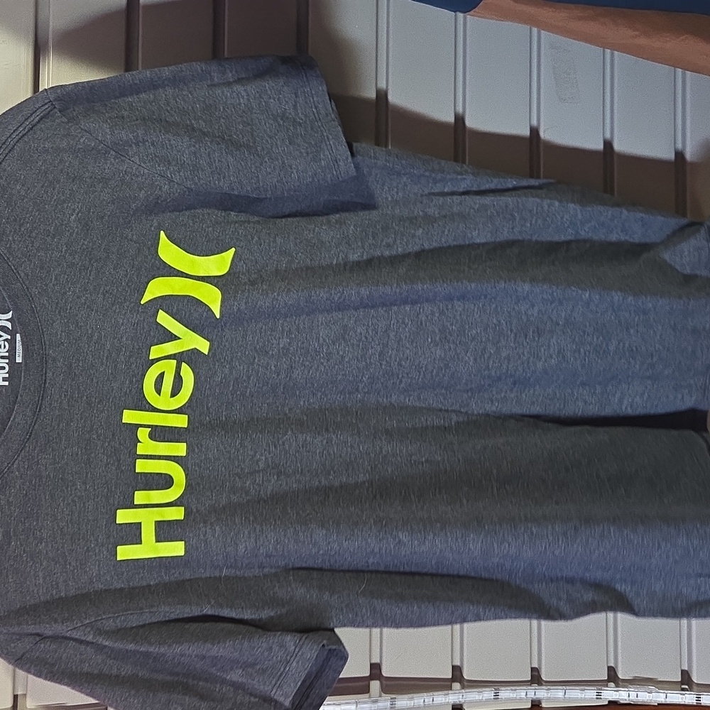 Hurley Men's Charcoal Tee with Bright Yellow Logo